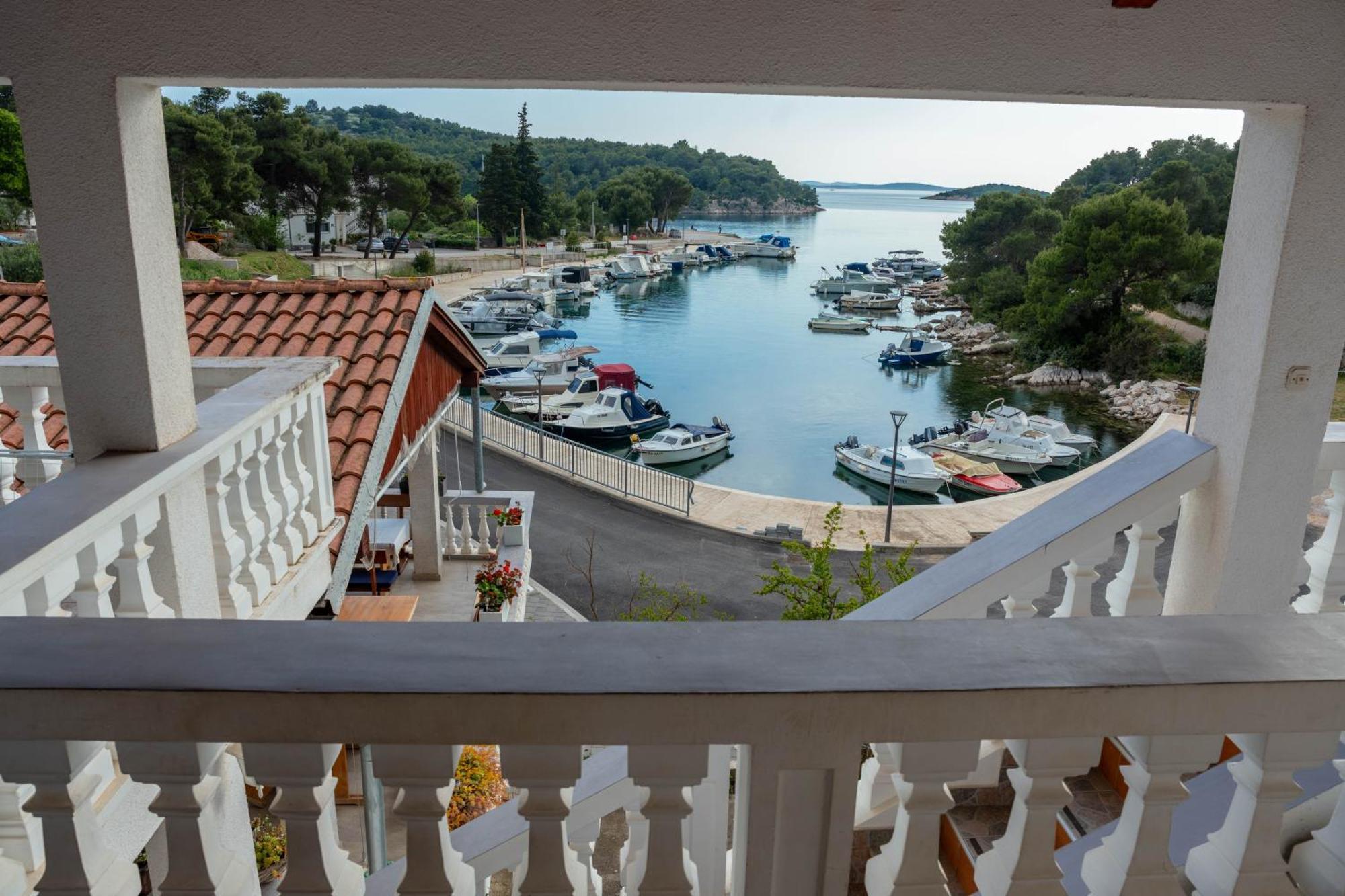 Plavi Val Apartments Tribalj エクステリア 写真